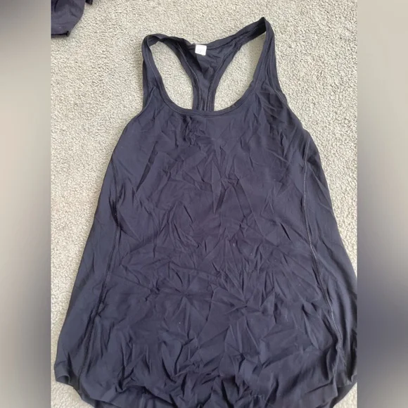 Lululemon Racerback Tank Size 2 - Picture 1 of 3